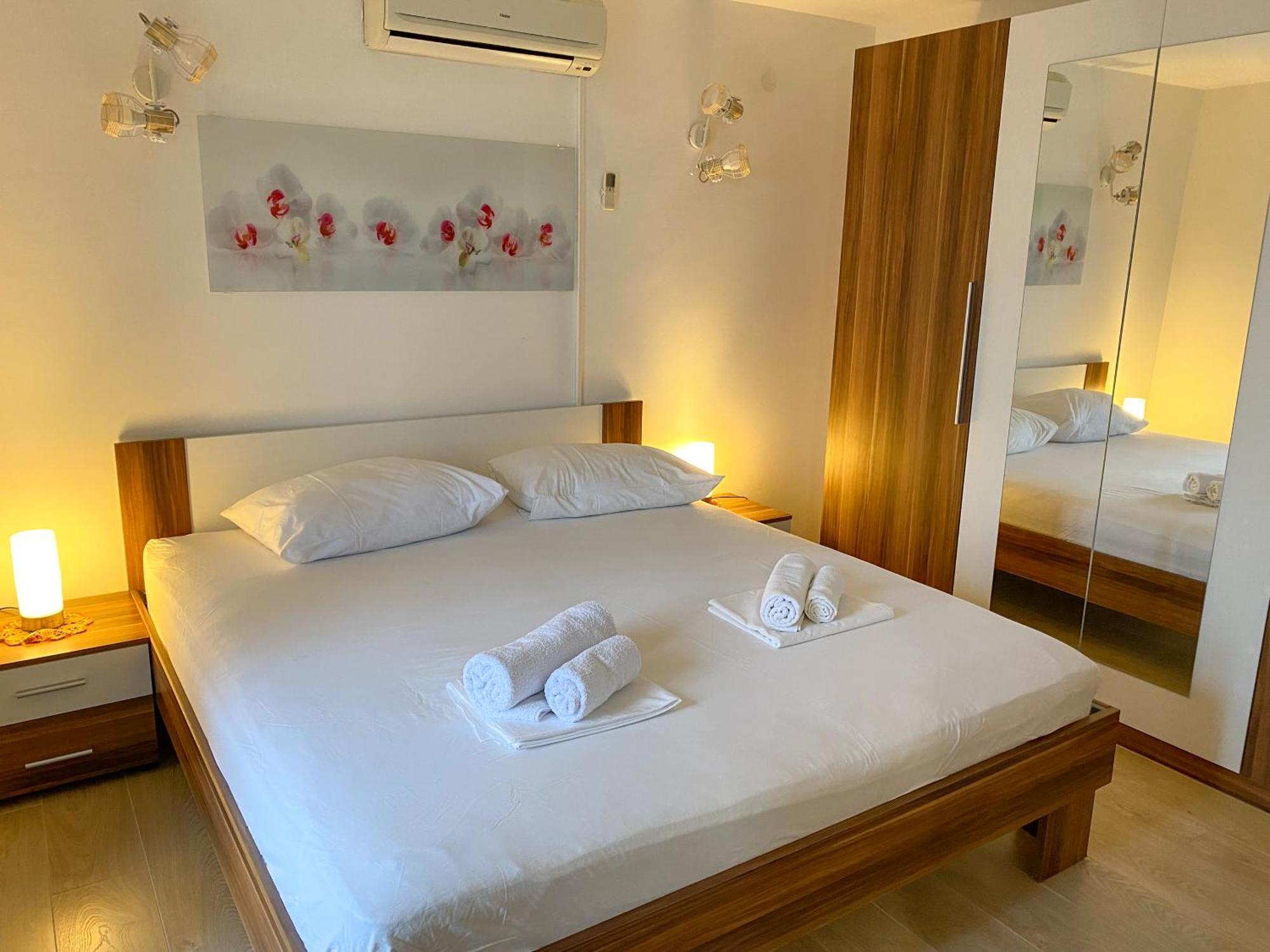Apartmani Nede Trogir Kültér fotó